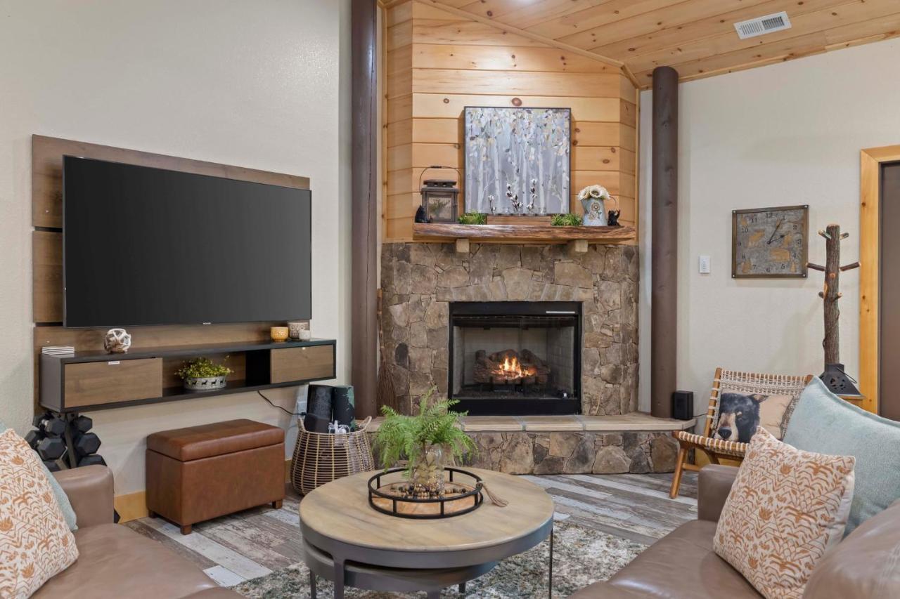 Stunning Views, Superb Atmosphere, Modern Amenities, In The Middle Of Nature Bryson City Exterior photo
