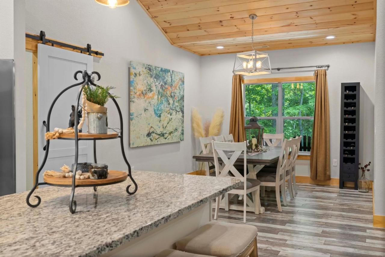 Stunning Views, Superb Atmosphere, Modern Amenities, In The Middle Of Nature Bryson City Exterior photo