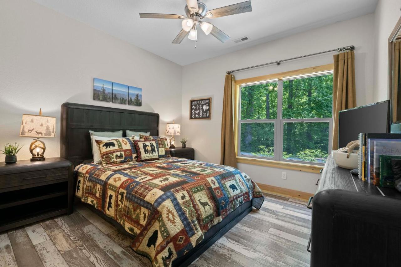 Stunning Views, Superb Atmosphere, Modern Amenities, In The Middle Of Nature Bryson City Exterior photo